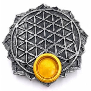 Brûleur d'encens en métal de style floral avec récupérateur de cendres – Support décoratif élégant pour la maison, le temple et la salle de méditation - Product Image 2