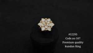 Anillo de Cóctel Floral 12293, Anillo Kundan Chapado en Oro para Mujer, con Piedra Marquise, Joyería Elegante, Regalo de Boda, Estilo Glamuroso - Product Image 3