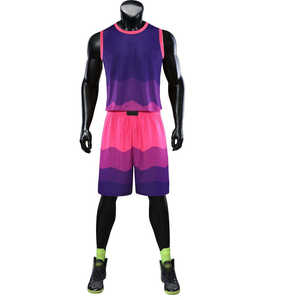Uniforme de Baloncesto Personalizado con Diseño Reversible, Uniforme de Baloncesto Cómodo para Hombre - Product Image 1
