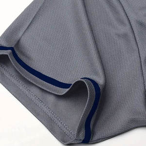 Venta al por mayor OEM: Camisetas de béisbol de malla 100% poliéster de secado rápido, cuello alto, tela de 140 g, colores y logotipo personalizados, directo de fábrica. - Product Image 5