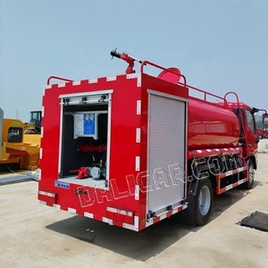 Prix usine Dongfeng 4x2 <span class=keywords><strong>camion</strong></span> arroseur d'incendie multifonction 5CBM véhicule d'appel d'eau - Product Image 5