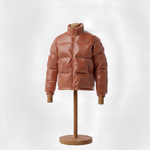 Veste matelassée imperméable à capuche en duvet de canard 90 % pour homme et femme, vente en gros personnalisée - Product Image 2