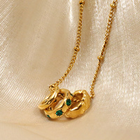Collier pendentif triple anneaux entrelacés avec zircon vert, ras-de-cou minimaliste en acier inoxydable pour femme, bijou tendance, cadeau