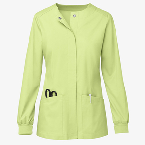 Blouse de travail hospitalière sur mesure à col boutonné sans col, manches longues, poignets tricotés, coupe ajustée – Vente en gros de blouses de travail - Product Image 2