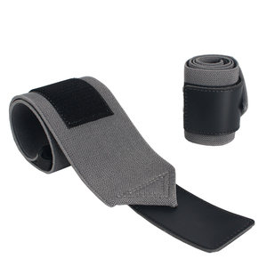 Bandes de poignet de musculation gris foncé respirantes, souples, robustes et résistantes pour la protection des mains lors de l'entraînement et des exercices de musculation - Product Image 1
