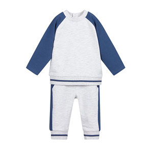 Conjunto Deportivo de Dos Piezas para Niños de Alta Calidad - Conjunto Deportivo Moderno y Cómodo para Niños y Niñas - Product Image 6