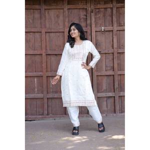 Hermosa parte superior e inferior de fiesta con bordado de trabajo talla XL - Product Image 1