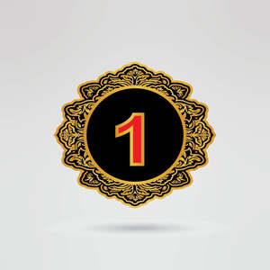 Ceinture de champion en cuir avec logo doré orné, texte rouge, cadre décoratif et plaques latérales personnalisables sur quatre côtés - Product Image 3