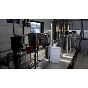 Planta de Ósmosis Inversa para Envasado de Agua Mineral de Alto Rendimiento y Eficiencia con Capacidad de Procesamiento de 5000 LPH, Bomba con Certificación ISO - Product Image 1