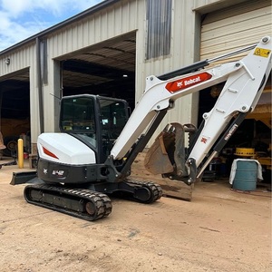 Miniexcavadora Bobcat E42 de Uso Pesado para Movimiento de Tierras, Jardinería, Excavación de Zanjas, Demolición y Construcción Profesional - Product Image 3