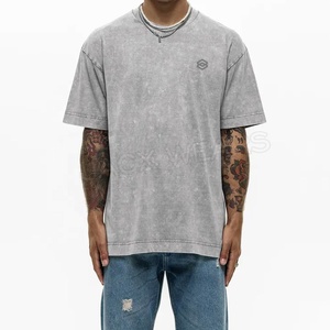 Fabricants pakistanais T-shirt à col rond surdimensionné en coton de meilleure qualité pour hommes Impression numérique à motif solide - Product Image 1