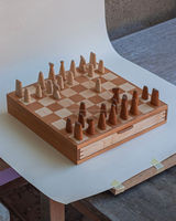 Planches d'échecs en bois Aimant en bois portable écologique Planches de jeu d'échecs Pièces d'échecs imprimées dans une boîte en bois