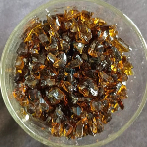 Agregado de Vidrio Reciclado, Fragmentos de Vidrio Marrón Triturado y Piedras - Ecológico para Jardín y Parque - Product Image 1