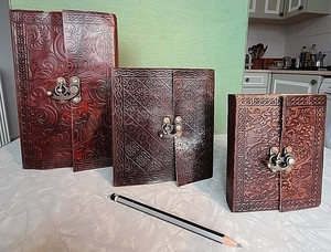 Diario Encuadernado en Cuero Genuino con Grabado Celta, Hecho a Mano, Papel de Comercio Justo, LARP - Product Image 5