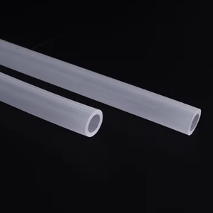 Tuyau flexible en silicone transparent 100 % pur, inodore, 1/4 po, 10 pi par rouleau, pour vide, basse tension, homologué 300 V - Product Image 3