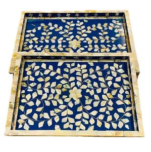 Plateau de service artisanal en laiton avec incrustation d'os – Plateau rectangulaire à motif floral, design et dimensions personnalisés - Product Image 3