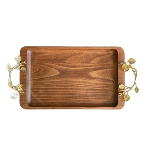 Plateau décoratif moderne en bois, fait main, en bois de manguier, avec élégantes poignées en laiton en forme de feuille, au meilleur prix - Product Image 1