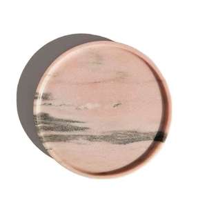 Plat de service décoratif en résine fait main de qualité supérieure pour collations et desserts, idéal pour la décoration de table, la cuisine, les fêtes et les décorations. - Product Image 1