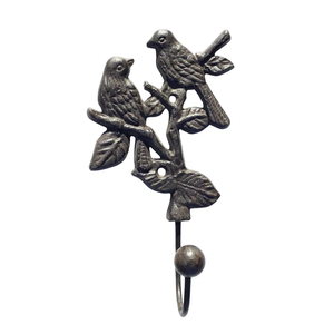 Gancho de pared doble de hierro fundido antiguo con diseño de rama de árbol, colgador de abrigos rústico decorativo, colgador de llaves de metal vintage, toallero para jardín - Product Image 1