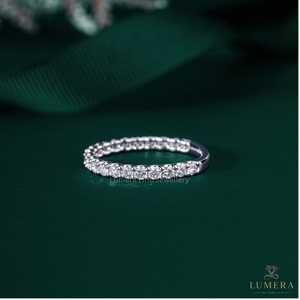 แหวนเพชรเลี้ยงในห้องปฏิบัติการแบบครึ่งวง ขายส่งจากโรงงาน ทองคำขาว 14K 18K ทรงกลม สำหรับงานแต่งงานและวันครบรอบสำหรับผู้หญิง - Product Image 3