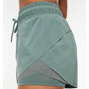 Shorts de yoga deux pièces pour femmes, style sport, taille haute, sans couture, effet froncé aux fesses, respirant, tissu élastique, logo personnalisable - Product Image 5