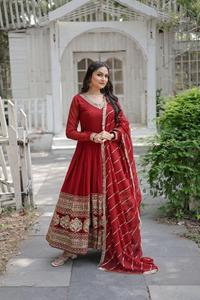 ชุดเดรส Anarkali พิมพ์ลายดิจิตอลลายดอกไม้  ยาวคลุมเท้า สำหรับงานแต่งงาน งาน Diwali งานปาร์ตี้  ตกแต่งด้วยลูกไม้ พร้อมผ้าคลุมไหล่สำหรับผู้หญิง ป้องกันแสงแดด - Product Image 1