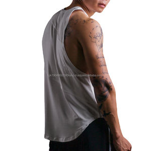 เสื้อกล้ามทรงสี่เหลี่ยม เสื้อกล้ามรัดรูปแบบมีร่อง เสื้อกล้ามสั่งทำขายส่ง เสื้อกล้ามออกกำลังกายแบบสายเดี่ยวสำหรับผู้ชาย - Product Image 2