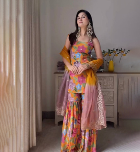 Ensemble Sharara en soie brodé de sequins, très vendu, pour filles, prêt-à-porter, idéal pour les mariages et les fêtes - Product Image 1