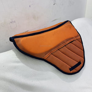 Tapis de selle en maille de mousse double Mousse détachable et face arrière entièrement antidérapante Fabrication par Abaan International - Product Image 2