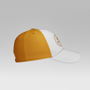 Gorra de Béisbol Premium Blanca y Dorada – Gorra Deportiva Ajustable de 6 Paneles con Logotipo Bordado - Product Image 2
