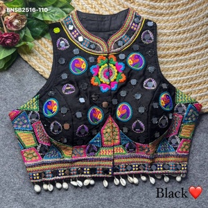 Proveedor de blusas de la mejor calidad en seda italiana suave con diseño de múltiples hilos, espejo, borde Kodi y diseño de motivo de pavo real en la espalda, procedente de la India. - Product Image 1