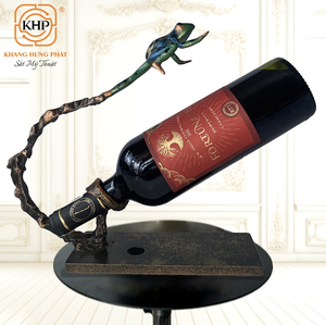 Estante para Vino de Hierro Forjado, Decoración Artesanal con Forma de Rana, Soporte Decorativo para una Sola Botella, Decoración Vintage de Lujo para el Hogar, Hecho en Vietnam - Product Image 2