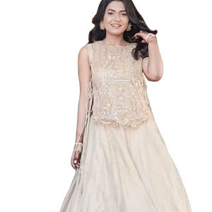 Réservez dès maintenant le meilleur lehenga choli en tissu de soie Vichitra pur, nouveau design coloré, sans manches, avec motif, disponible en 2 couleurs. - Product Image 1