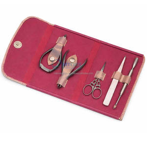 Juego de Manicura y Pedicura de Acero Inoxidable en Elegante Estuche de Lino Beige con Cierre de Cremallera, Venta al por Mayor - Product Image 2