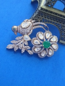 Broche unisexe en argent 925 plaqué or, faite à la main, en forme d'oiseau, avec pierre Polki doublette verte, pour bijoux et vêtements de mariage indien - Product Image 3
