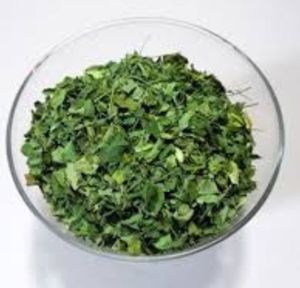 Feuilles de Moringa Naturelles Biologiques Séchées au Soleil – Pack Économique Riche en Fibres – Produit Herbal Idéal pour les Consommateurs Soucieux de leur Santé - Product Image 3