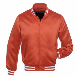 Chaqueta Bomber de Satén de Primera Calidad Personalizada para Hombre de Invierno |   Chaqueta de Béisbol Varsity Estilo Urbano OEM ODM con Cierre Frontal Ecológico - Product Image 3