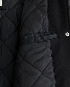 Veste universitaire de haute qualité, best-seller, 100 % laine, avec manches en cuir, style baseball, style universitaire, avec broderie. - Product Image 5