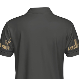 Camiseta Moderna de Manga Corta con Cuello en V para Hombre, Corte Regular, Sublimada, de Poliéster, con Diseño Personalizado para Estilistas de Peluquería - Product Image 2