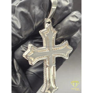 Pendentif Croix Chrétienne Premium avec Pierres de Diamant Moissanite VVS et Artisanat de Bijouterie Personnalisé - Product Image 6