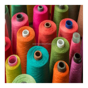 Fil de coton peigné teint NE 10s/1 100% pour le tissage, écologique, faible peluchement et durabilité améliorée - Product Image 4