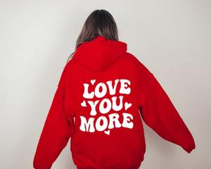 Sweat-shirts à imprimé en relief, conçus pour la mode urbaine, avec des graphismes en relief en coton épais et durables, et une coupe oversize de qualité supérieure. - Product Image 6