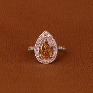 แหวนหมั้นเพชรสำหรับผู้ใหญ่สีชมพูสเตอร์ลิงสีทองและได้รับการรับรอง IGI - Product Image 1