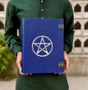 Diario de Cuero Azul Hecho a Mano con Pentagrama |   Libro de Sombras, Grimorio, Cuaderno Pagano (200 Páginas) - Product Image 1