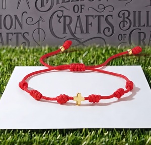 Pulsera de Cuentas con Cruz Dorada, Ajustable, Joyería Religiosa de Moda, Unisex - Product Image 3
