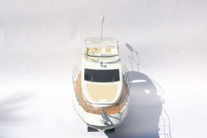 AZIMUT 40 Modèle de yacht de luxe/Design italien élégant pour décor nautique - Product Image 5