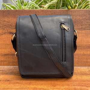 New Factory Wholesale <b>Men's</b> Genuine Leather Small <b>Messenger</b> <b>Bag</b> High Quality Shoulder <b>Bag</b> Fashion Casual Small Cow Leather <b>Bag</b> - Product Image 3