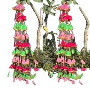 Elegante Red de Madera Colgante de Shobha Jain Impex para Decoraciones de Bodas y Ocasiones Especiales, Hecha en Delhi, India - Product Image 1