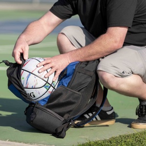 Sac à dos de basketball en nylon pour sports de plein air, personnalisable avec logo, en vente directe d'usine - Product Image 4