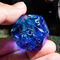 Dés à Jouer D&D D20 en Résine Multicolore Violet et Bleu, 1 Pièce, Écologique, Bords Tranchants, Inclusions de Feuille Scintillante, Faits à la Main pour Jeux de Rôle